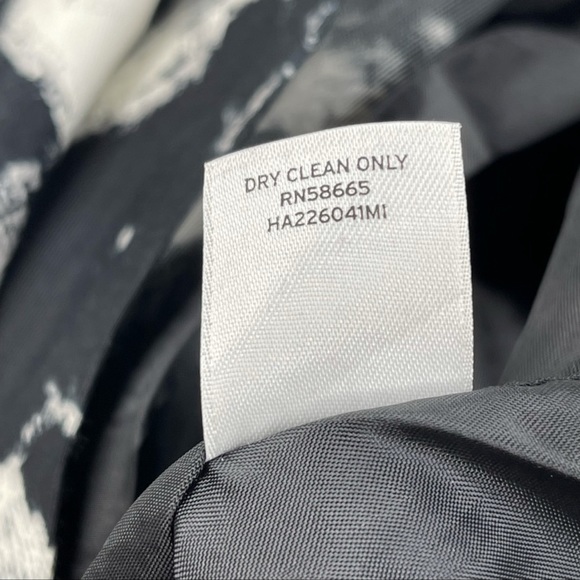 Halogen Nordstrom Skirt Silk Blend Black White Date Cocktail Career Office - Picture 12 of 13